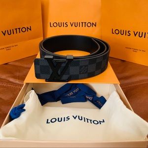 Louis Vuitton | Belt | Damier Graphi…